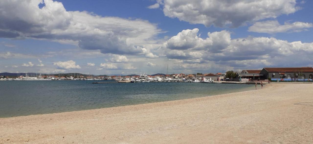 Beach Apartment Vami With Sea View Murter Kültér fotó