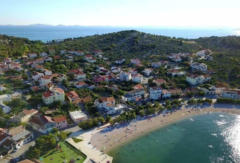Beach Apartment Vami With Sea View Murter Kültér fotó